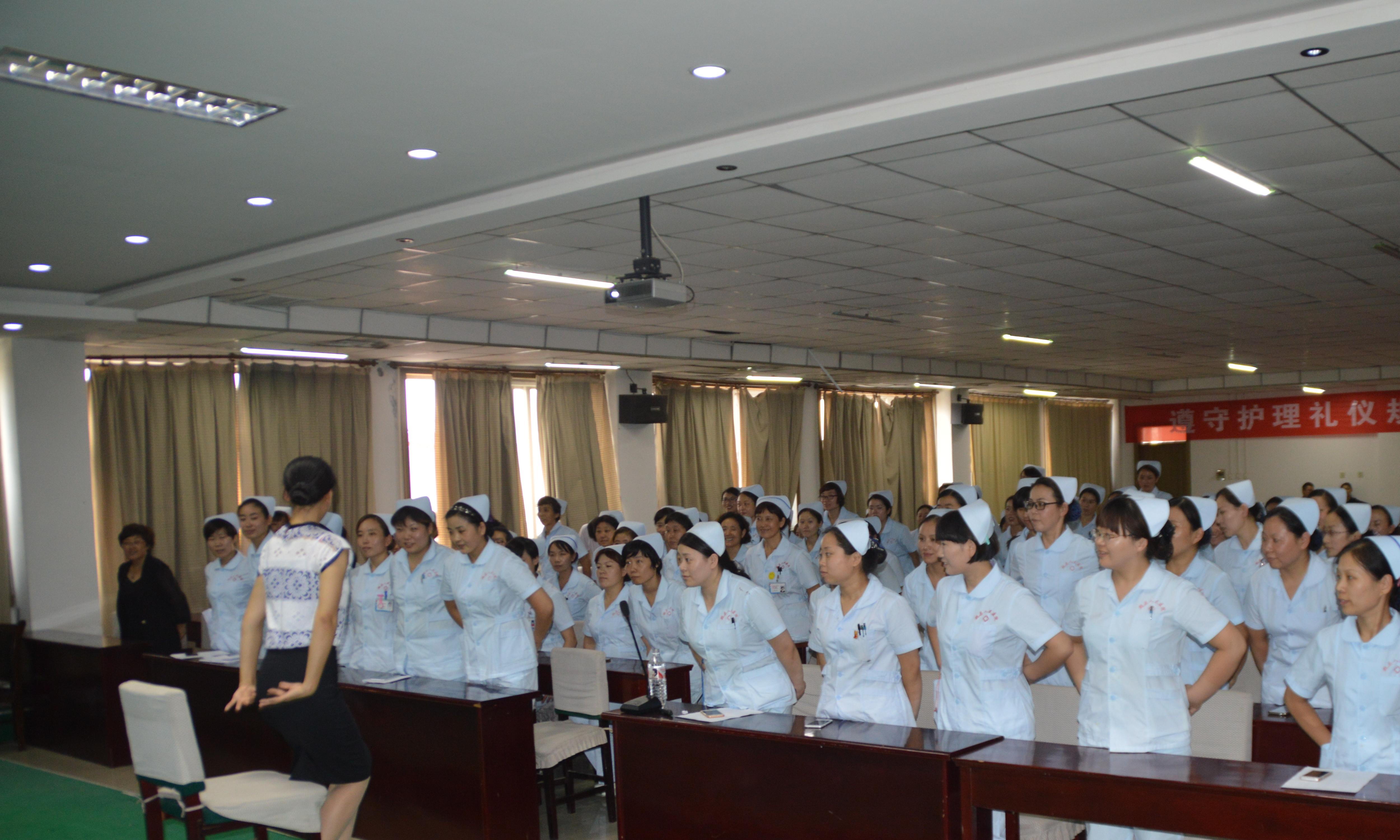 2013年护士礼仪培训方案|永州市三医院2013年